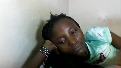 VIVIAN online show from 02.19.25