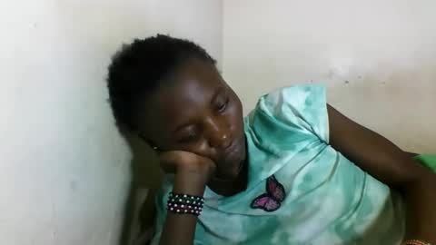 VIVIAN online show from 02.20.25