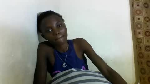 VIVIAN online show from 02.22.25