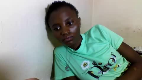 VIVIAN online show from 03.02.25