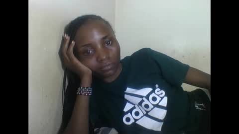 VIVIAN online show from 03.10.25