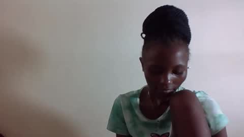 VIVIAN online show from 10.22.25