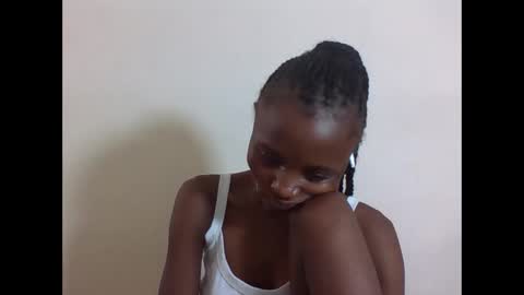 VIVIAN online show from 10.24.25