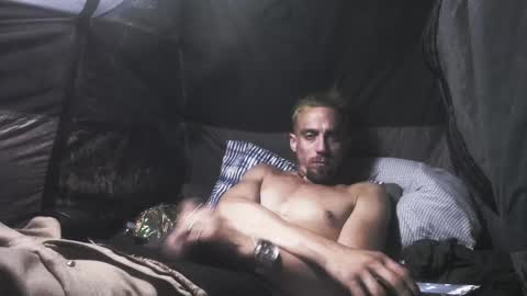 Snapshot of sexypossum chatting on 09.12.25 Possum online show from 09.12.25