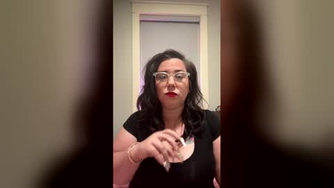 Snapshot of sexyqueenb504 chatting on 01.09.26 sexyqueenb504 online show from 01.09.26