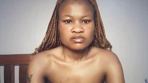 Snapshot of sexyqueenivy chatting on 02.01.26 queenivy online show from 02.01.26