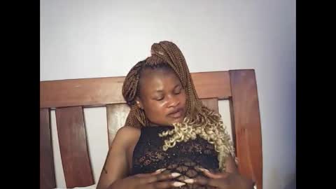 Snapshot of sexyqueenivy chatting on 02.06.26 queenivy online show from 02.06.26