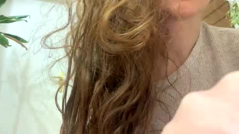 Snapshot of sexysexydream chatting on 02.11.26 Anya online show from 02.11.26