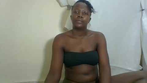 PAULINE online show from 03.01.25