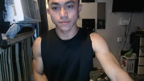 sexystrongcum online show from 05.04.26