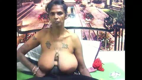 sexyva4u2luv online show from 02.21.25