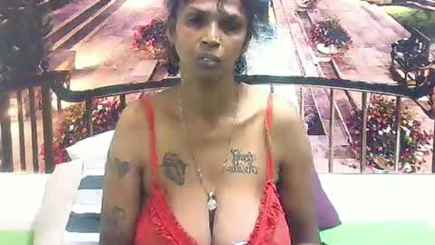 sexyva4u2luv online show from 02.26.25