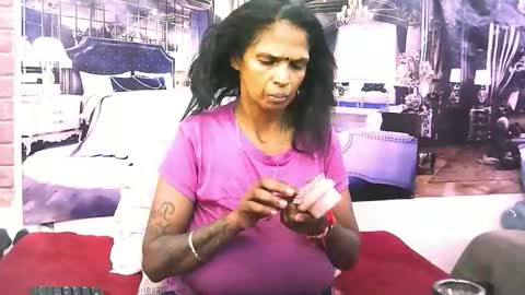 sexyva4u2luv online show from 11.19.25