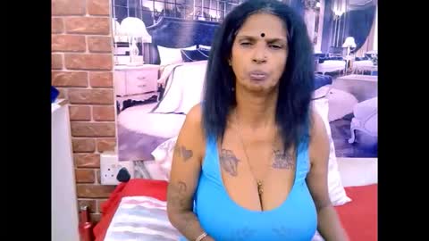 Snapshot of sexyva4u2luv chatting on 06.03.26 sexyva4u2luv online show from 06.03.26