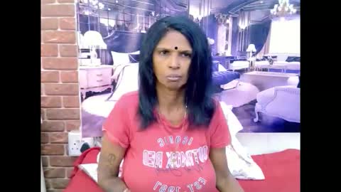 Snapshot of sexyva4u2luv chatting on 06.08.26 sexyva4u2luv online show from 06.08.26