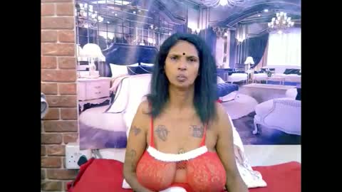 Snapshot of sexyva4u2luv chatting on 06.09.26 sexyva4u2luv online show from 06.09.26