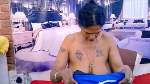 sexyva4u2luv online show from 07.31.26
