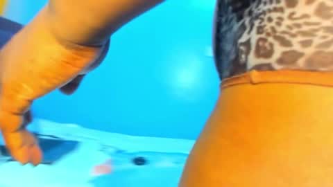 Snapshot of sexyval44 chatting on 02.10.25 sexyval44 online show from 02.10.25