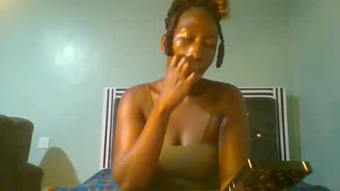 VIVIAN online show from 03.09.25