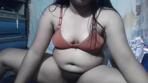 Snapshot of sexywetpussy_69 chatting on 01.08.26 sexywetpussy_69 online show from 01.08.26