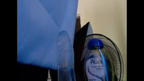 Blue online show from 02.22.25