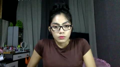 Snapshot of sexyxenaaa chatting on 01.09.26 Xenaaa online show from 01.09.26