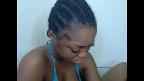 Snapshot of sexyxmilfx chatting on 02.21.26 sexyxmilfx online show from 02.21.26