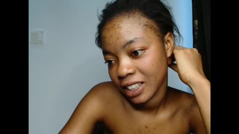 sexyxpeach online show from 10.12.25