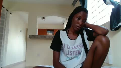 Janey online show from 01.05.25