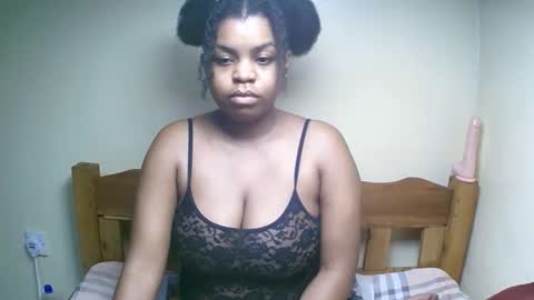 sexyyred_ online show from 04.30.26