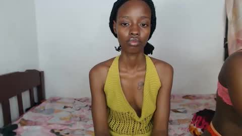 sexyzuriel online show from 04.22.26