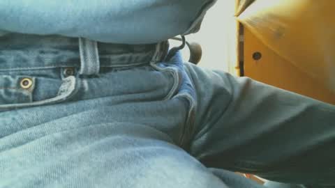 Bruce online show from 01.08.25