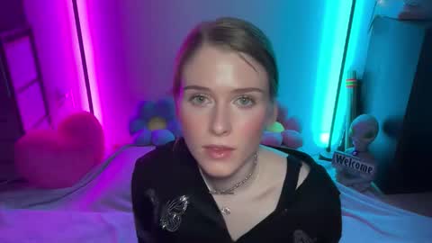 shadebabe online show from 04.21.26