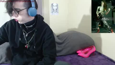 Snapshot of shadevenus chatting on 12.22.25 shadevenus online show from 12.22.25