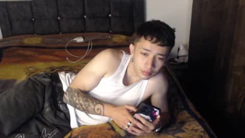 Snapshot of shadow_men_ chatting on 03.31.26 james online show from 03.31.26