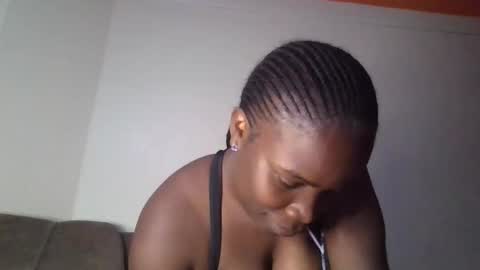 Snapshot of shadowsweet34 chatting on 09.08.25 val online show from 09.08.25