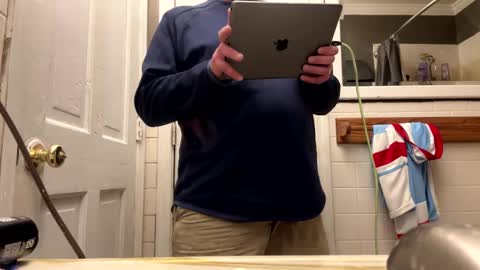 Snapshot of shadystl chatting on 01.15.25 shadystl online show from 01.15.25