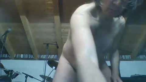 Snapshot of shairy702 chatting on 12.31.24 shairy702 online show from 12.31.24