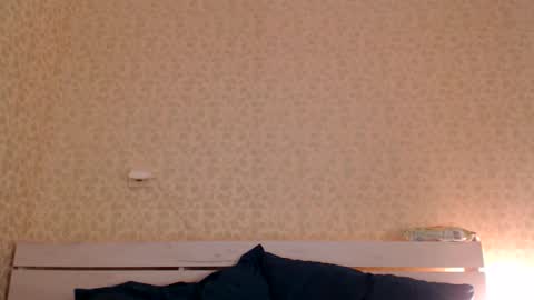 Mila online show from 02.05.25