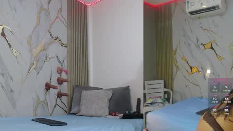 Snapshot of shalomexotic chatting on 11.07.25 shalomexotic online show from 11.07.25