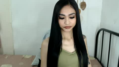 Snapshot of shanegreents chatting on 06.18.26 bini aiah online show from 06.18.26