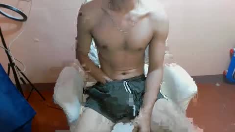 Snapshot of shanelo chatting on 02.15.25 Dylan online show from 02.15.25