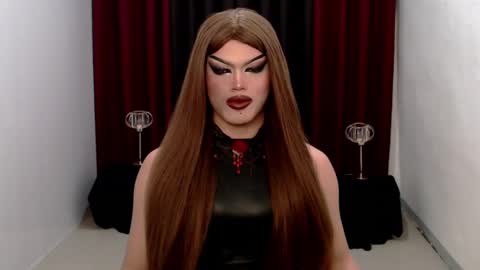 Snapshot of shanex01 chatting on 01.10.25 Shane X online show from 01.10.25