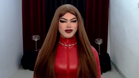 Snapshot of shanex01 chatting on 01.11.25 Shane X online show from 01.11.25