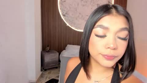 Snapshot of shaniadaniels chatting on 02.12.26 ShaniaDaniels online show from 02.12.26