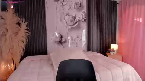 Snapshot of shaniadaniels chatting on 03.14.26 ShaniaDaniels online show from 03.14.26