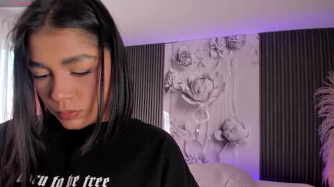 Snapshot of shaniadaniels chatting on 03.20.26 ShaniaDaniels online show from 03.20.26