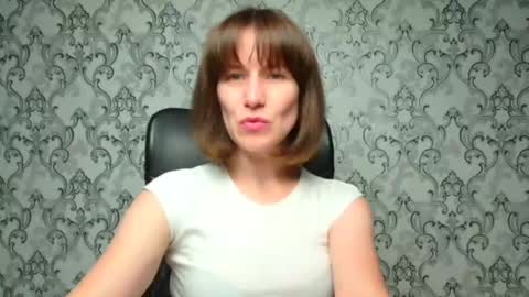 Snapshot of shannen_sweet chatting on 09.13.25 Shannen online show from 09.13.25