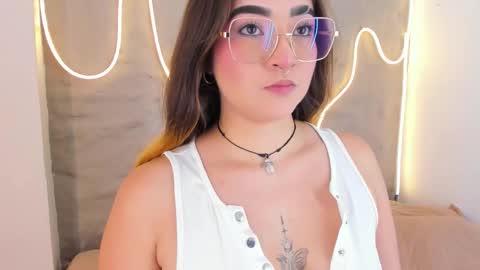 Shanntal  online show from 02.26.26