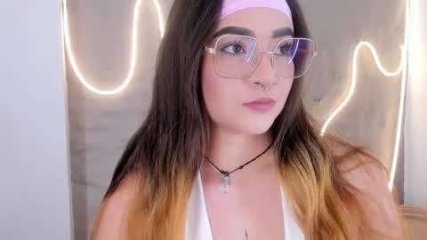 Shanntal  online show from 03.20.26